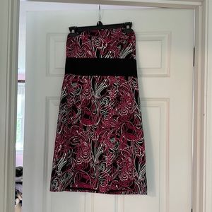 Loft by Ann Taylor strapless lined fitted dress, Size 2